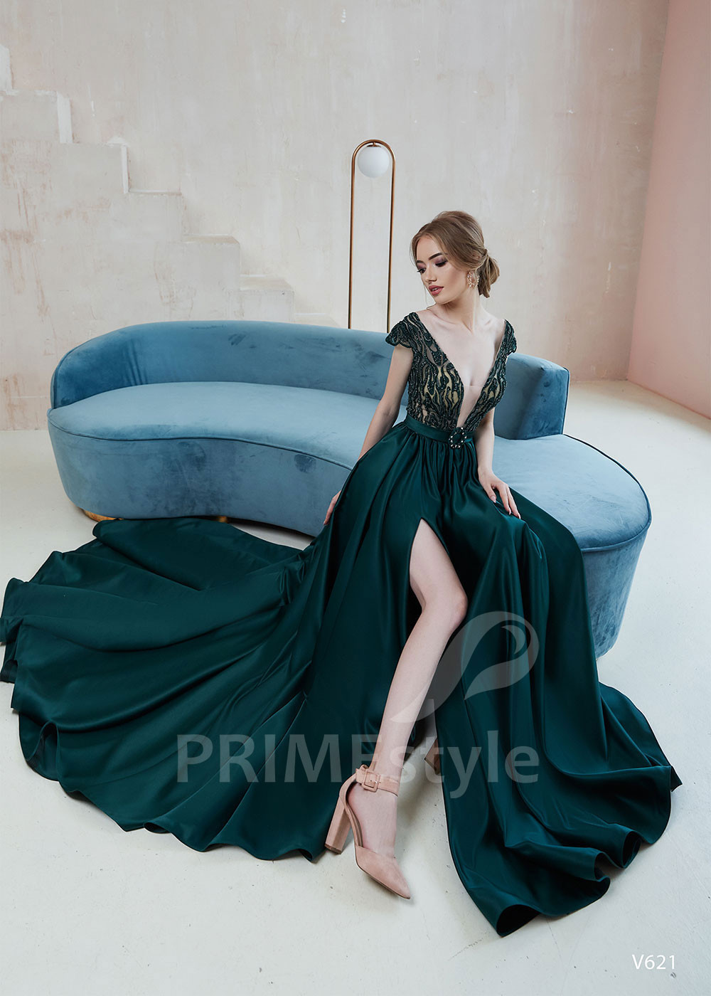 Saténove popolnočné šaty RS621