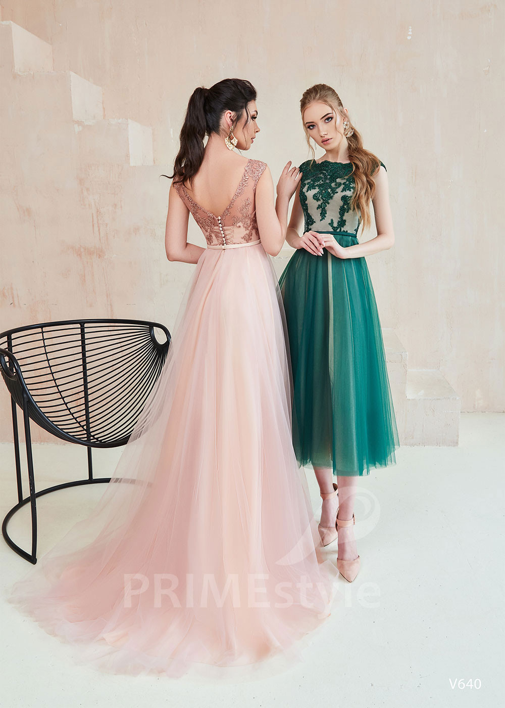 Čipkované šaty na ples RS640