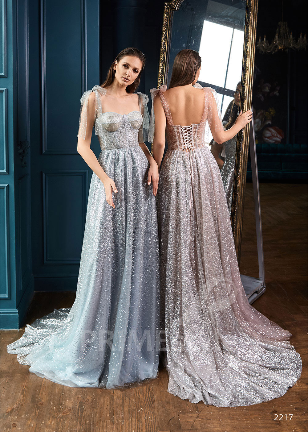 Trblietavé spoločenské šaty RC2217