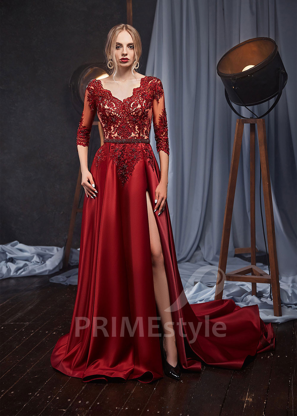 Čipkované šaty na ples RS408