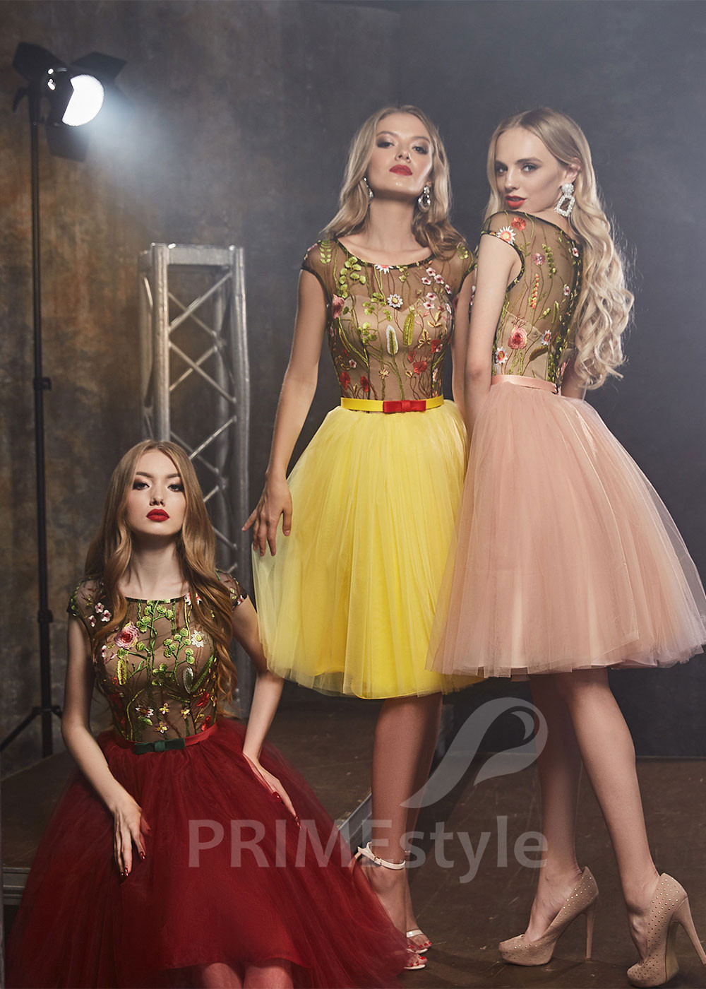 Tylové šaty pre družičky RS429