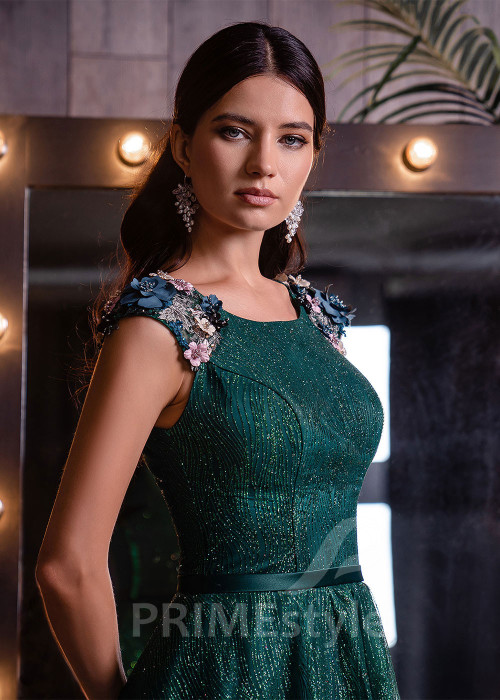 Trblietavé šaty na ples RC1912