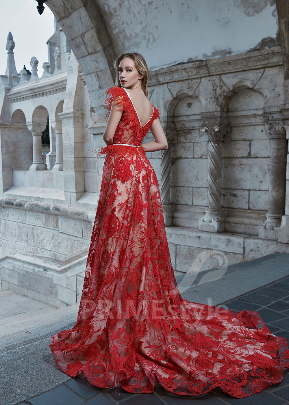 Kvetované šaty na ples RS200