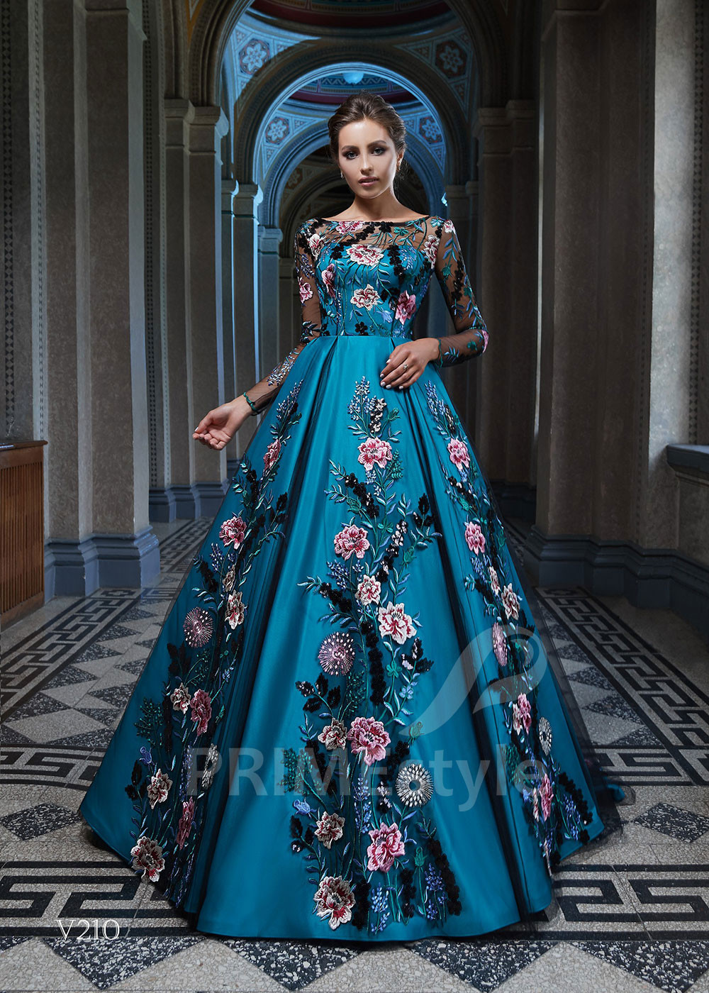 Luxusné šaty na ples RS210