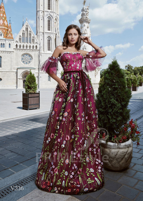 Extravagantné šaty na ples RS236