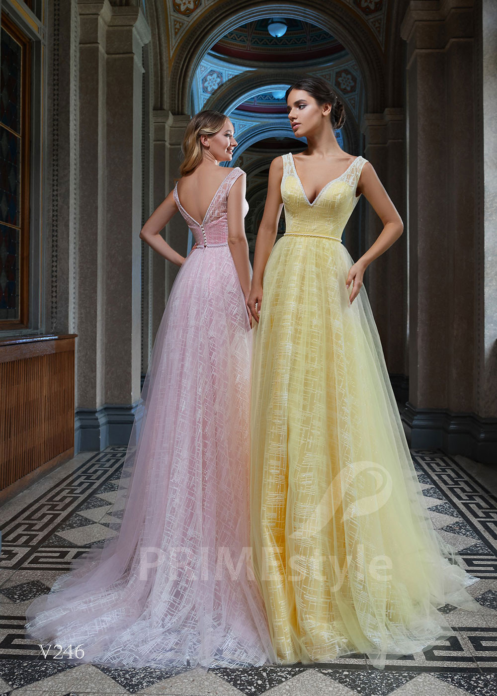 Moderné večerné šaty RS246