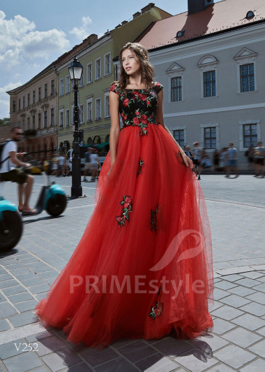 Čipkované šaty na ples RS252 - primestyle.sk