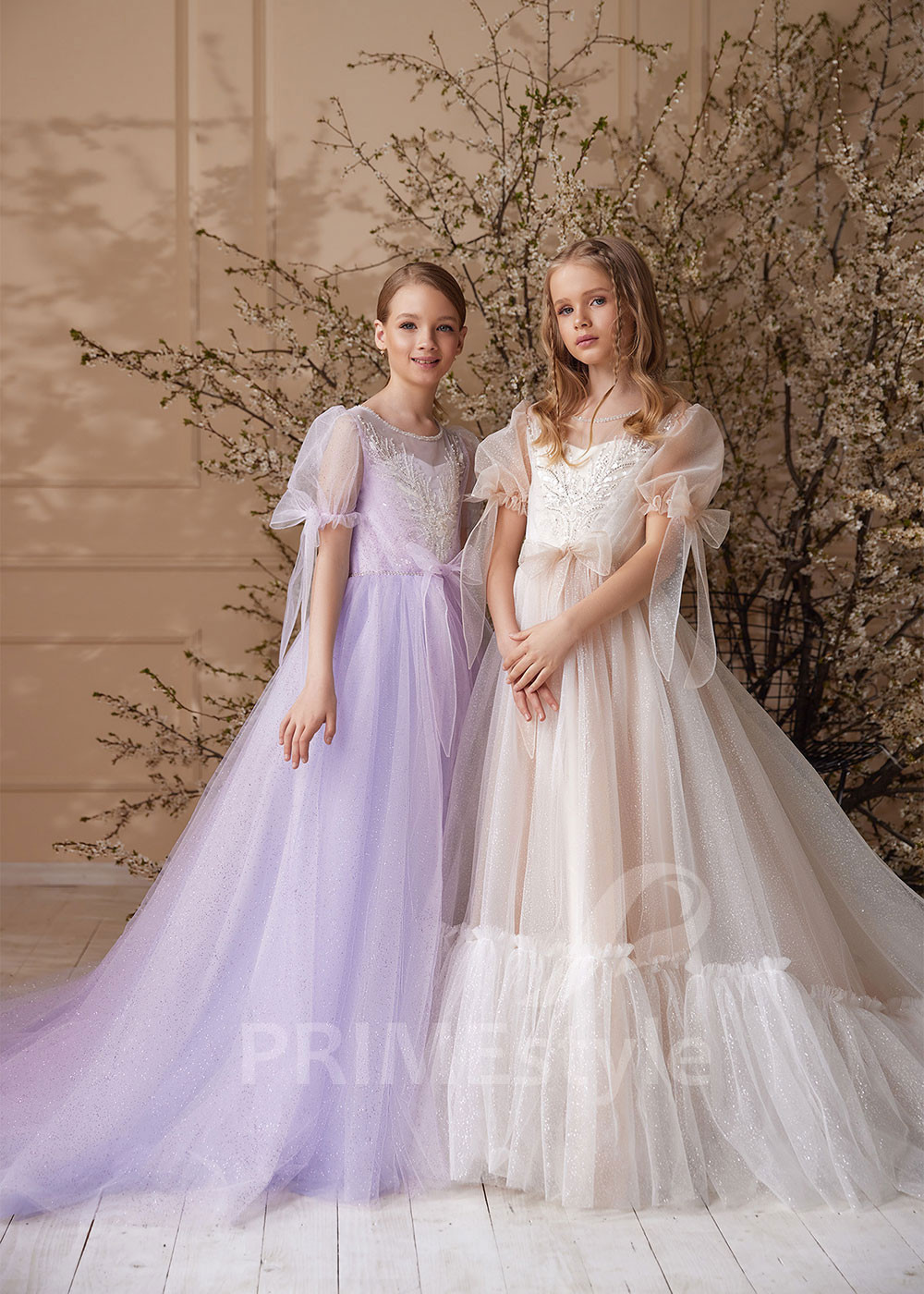 Detské princeznovské šaty  RS161