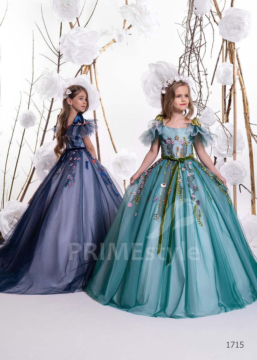 Luxusné dievčenské šaty RC1715