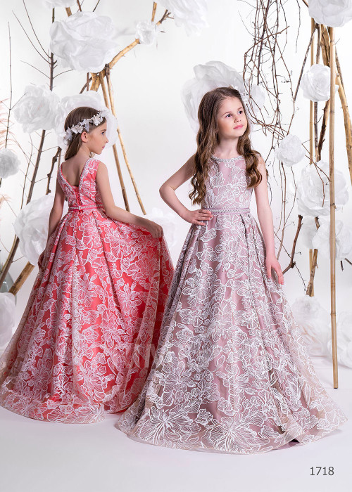 Luxusné dievčenské šaty RC1718