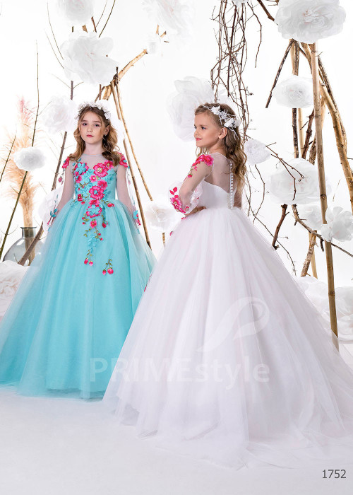 Luxusné dievčenské šaty RC1752