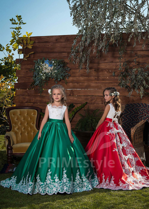 Luxusné dievčenské šaty RV016