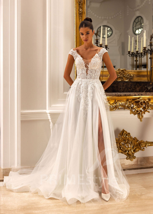 Extravagantné čipkované svadobné šaty Sherry