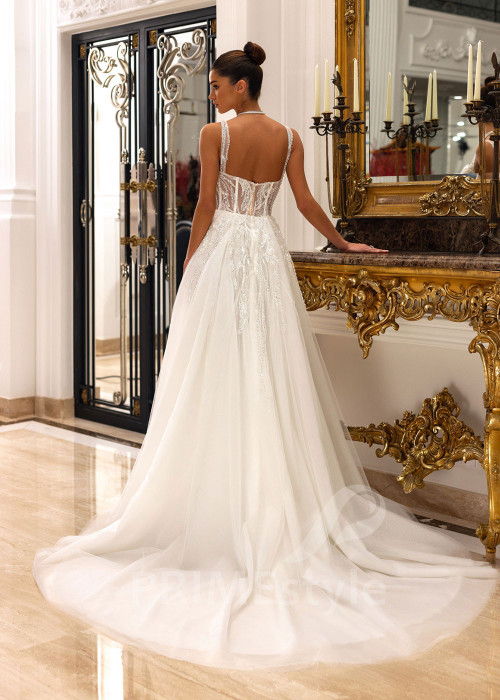 Extravagantné čipkované svadobné šaty Skylar