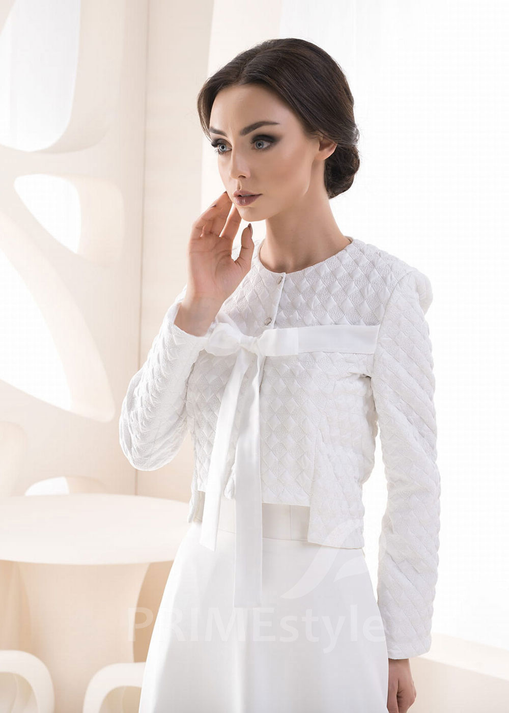 Svadobný kabátik RB-153