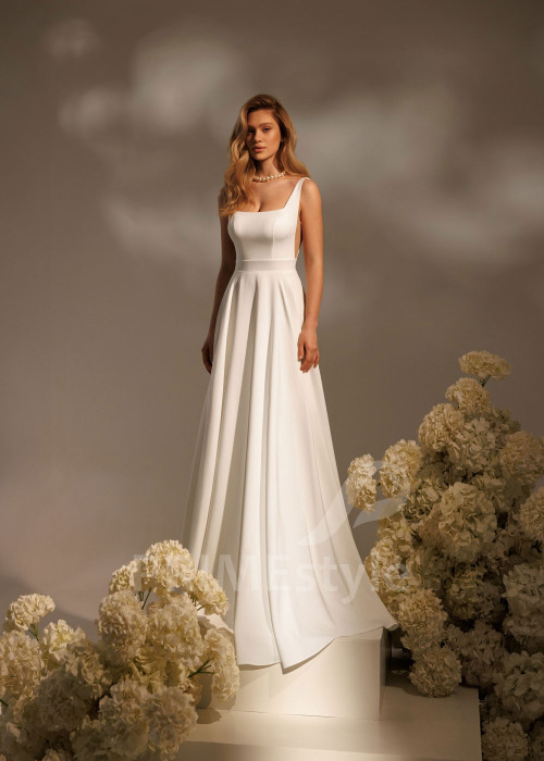 Hladké svadobné šaty Aura