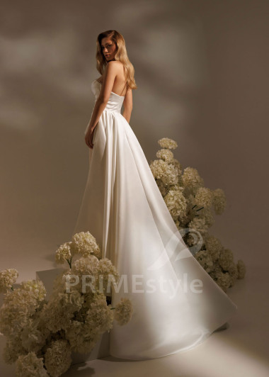 Trblietavé svadobné šaty Brianna s korzetom | PRIMESTYLE.SK