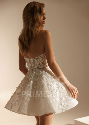Krátke svadobné šaty Brittany s 3D čipkou | PRIMESTYLE.SK