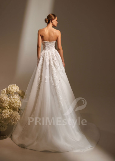 Svadobné šaty Florence s rozparkom z čipky a tylu | PRIMESTYLE.SK