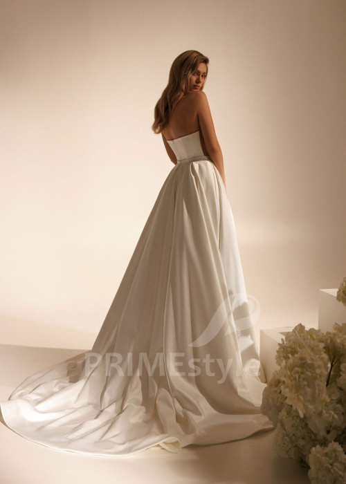 Hladké svadobné šaty Mia s korzetovým živôtikom