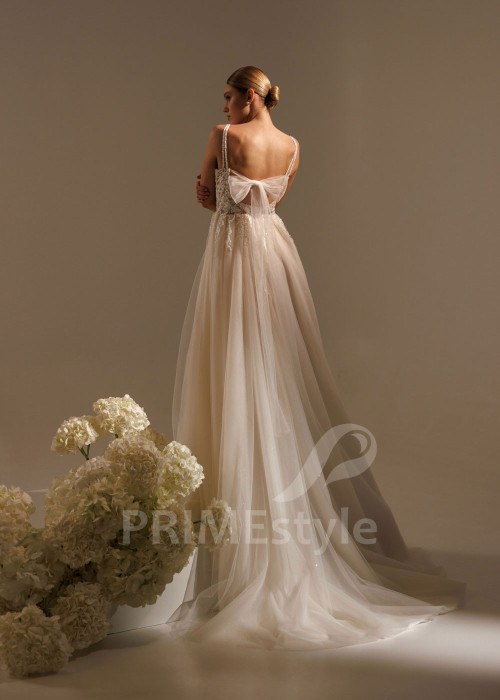 Tylové svadobné šaty Peony s čipkovaným živôtikom a ramienkami