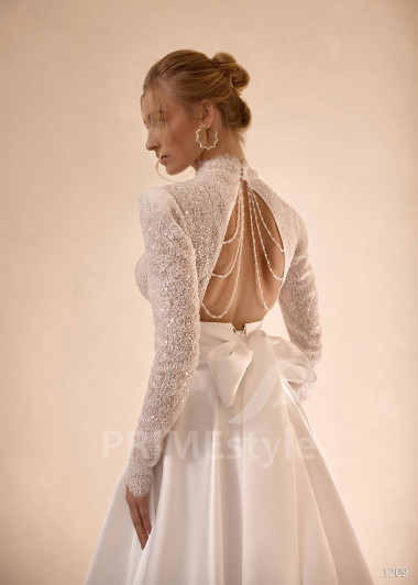 Saténové svadobné šaty VS1209 s trblietavým živôtikom a dlhým rukávom | PRIMESTYLE.SK