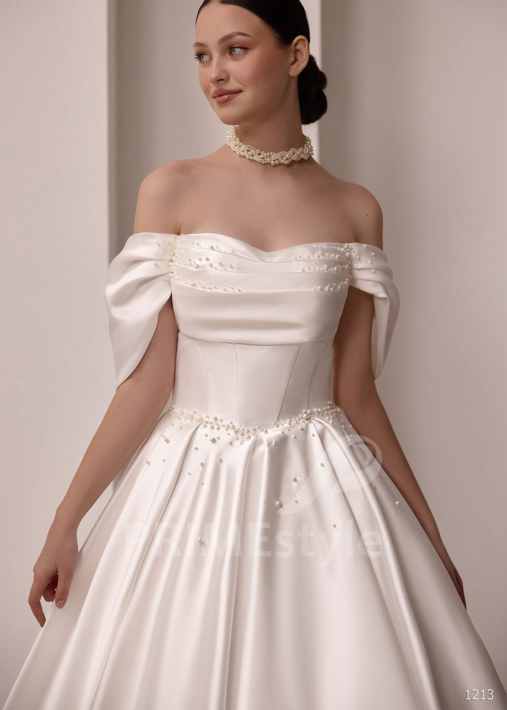 Luxusné saténové svadobné šaty VS1213 s rukavičkami