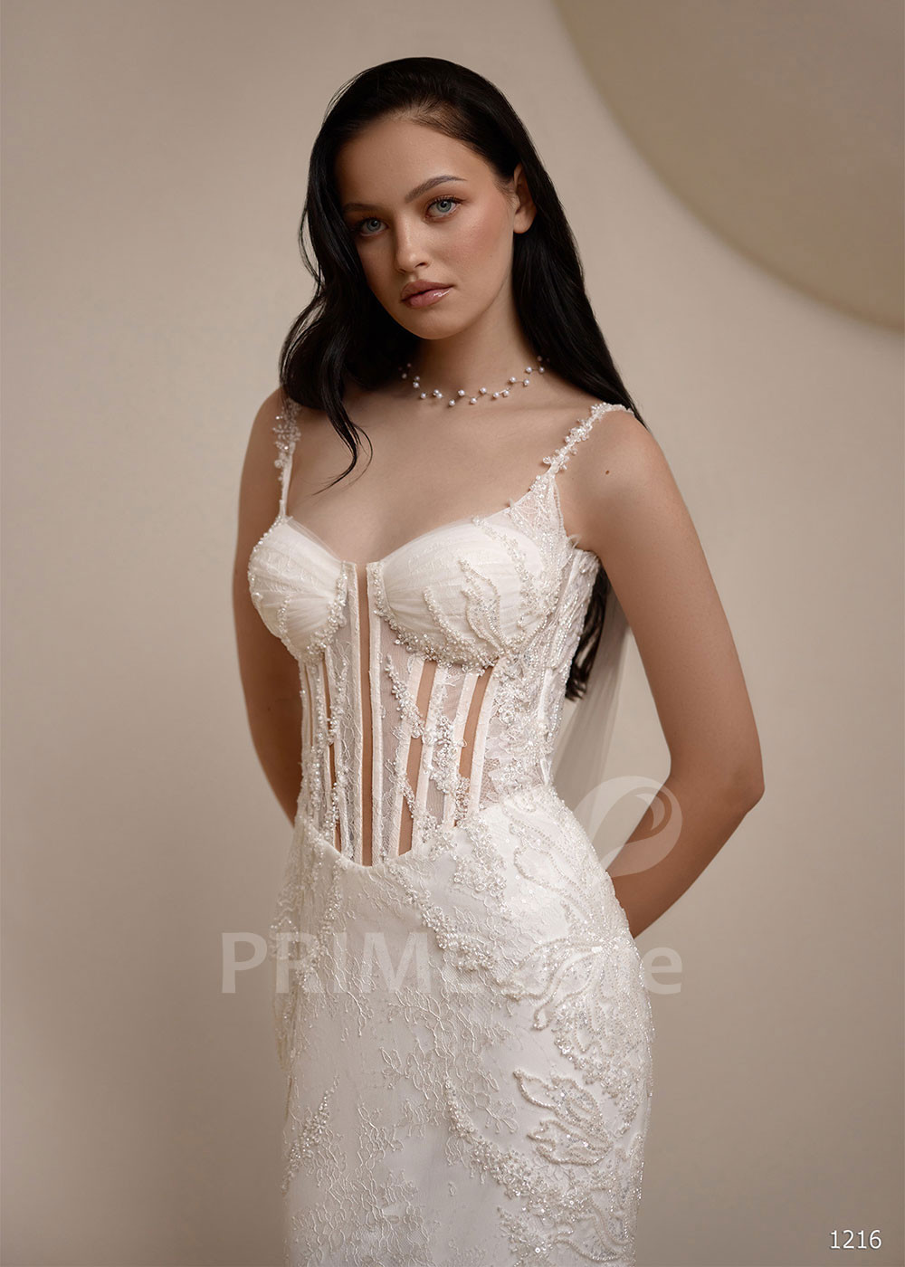 Elegantné čipkované svadobné šaty VS1216