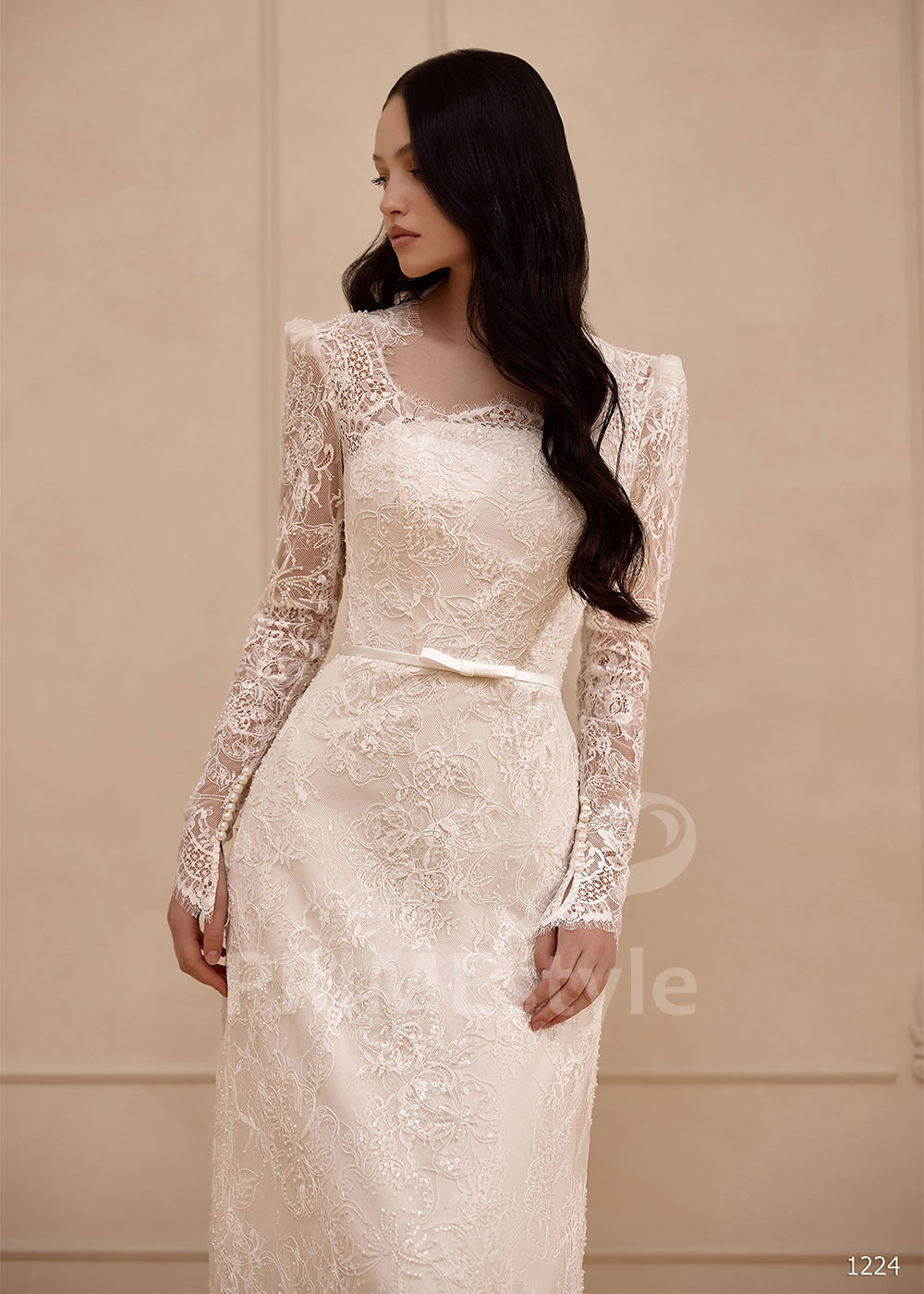 Celočipkované svadobné šaty s dlhým rukávom VS1224