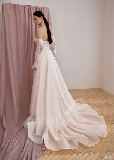 Celočipkované svadobné šaty s vlečkou VS1228 | PRIMESTYLE.SK