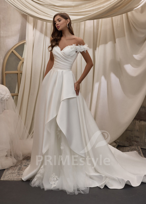 Svadobné šaty s padnutými ramienkami RC2801
