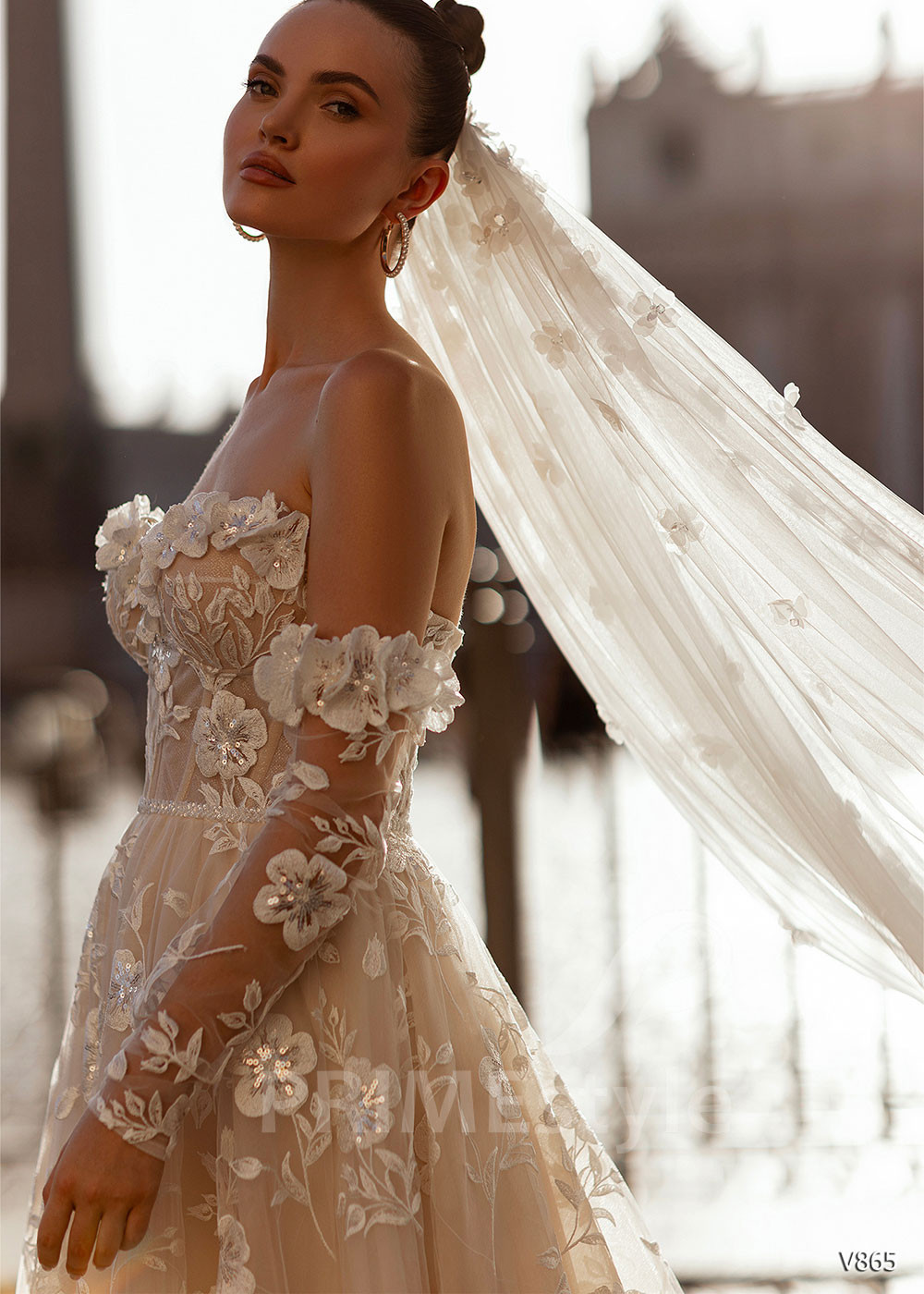 Luxusné úzke svadobné šaty RS865