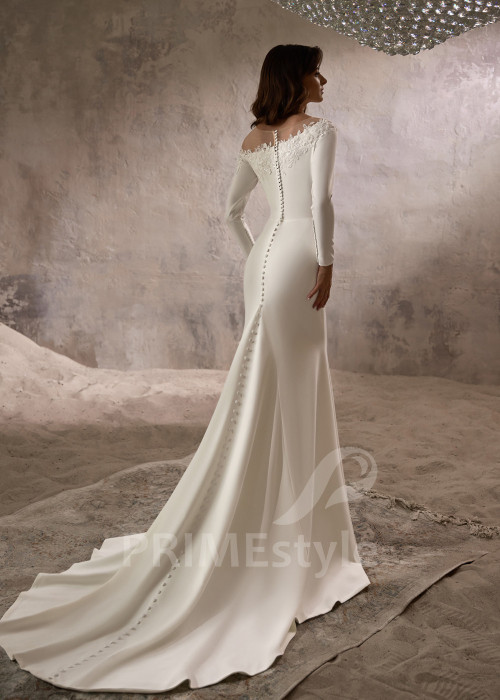 Hladké svadobné šaty s odopínateľnou vlečkou RC2814