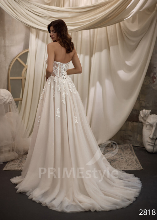 Romantické svadobné šaty s dlhými prehozovými rukávmi RC2818