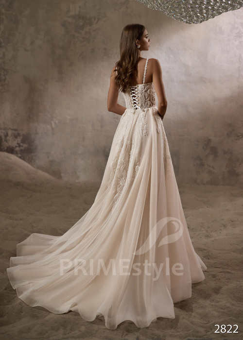 Luxusné svadobné šaty s padnutými ramienkami RC2822