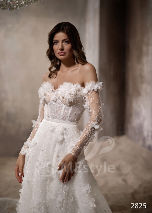 Luxusné celočipkované svadobné šaty RC2825