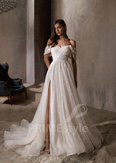 Trblietavé minimalistické svadobné šaty RC2842