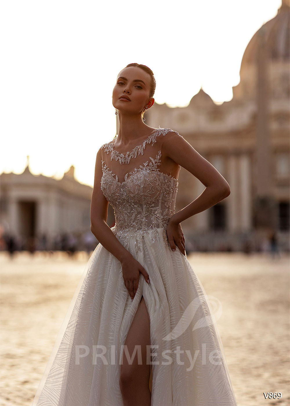 Extravagantné trblietavé svadobné šaty RS869