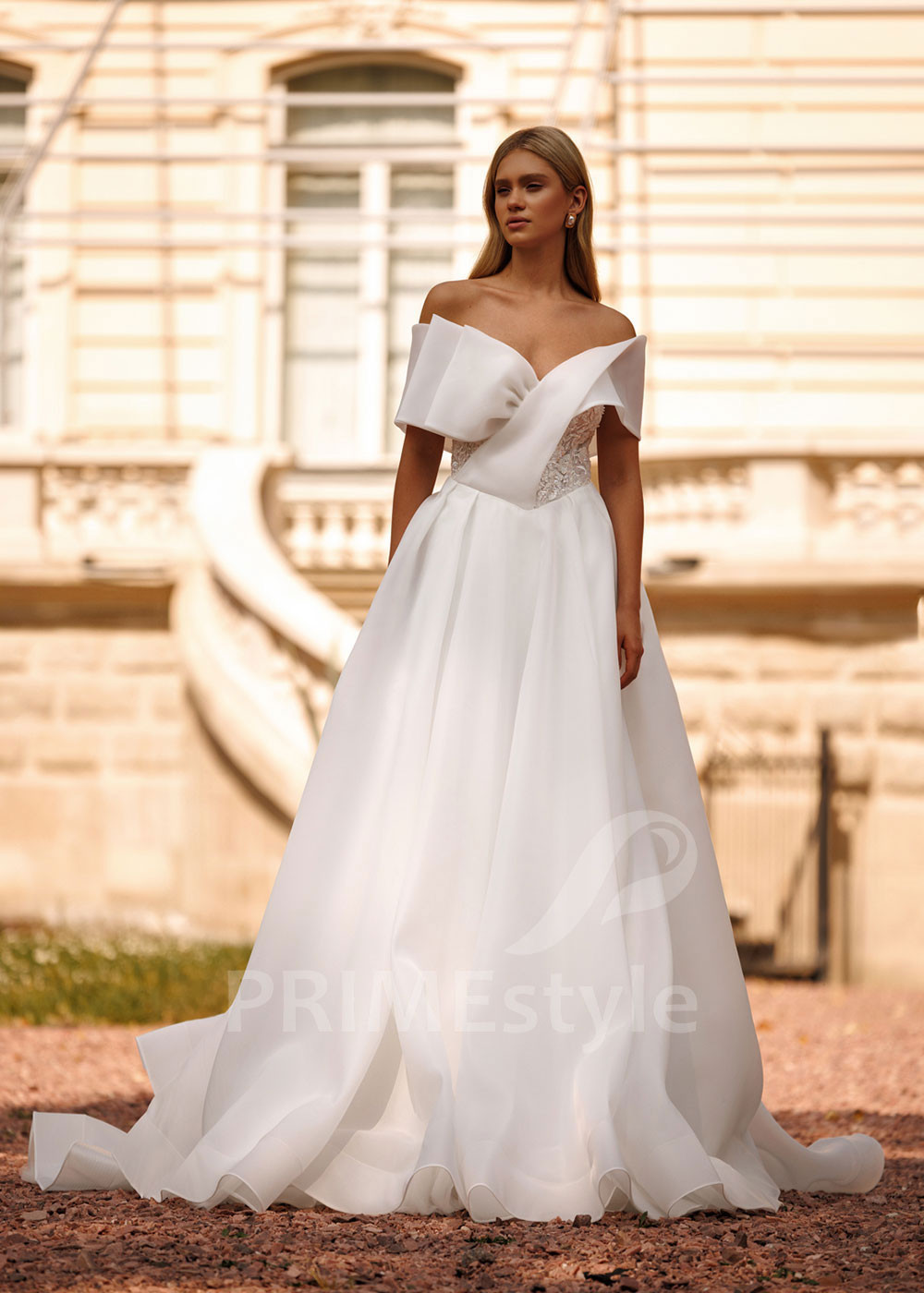 Extravagantné svadobné šaty Ella