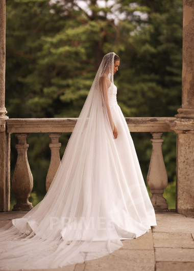 Elegantné hladké svadobné šaty FA001