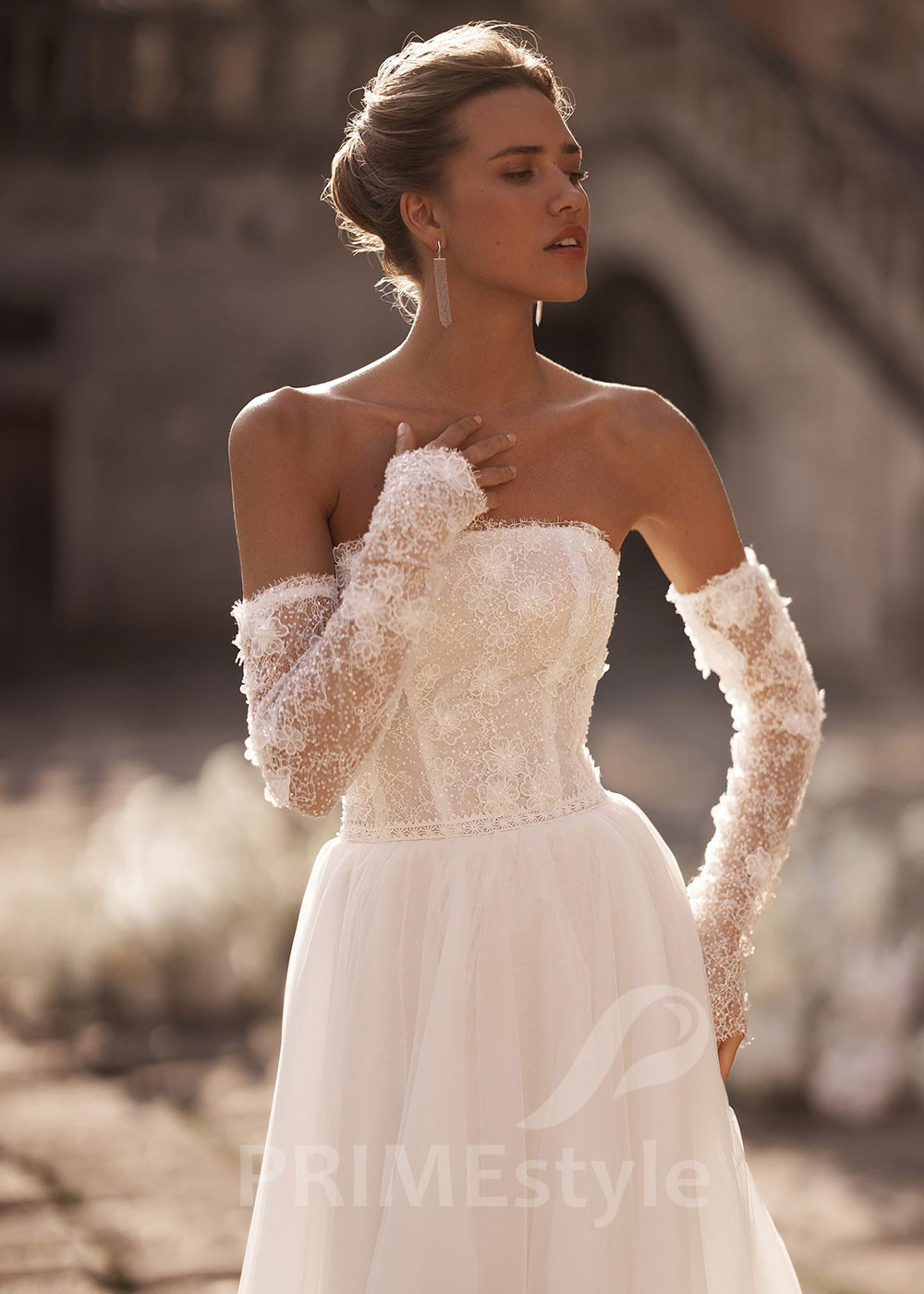 Luxusné romantické svadobné šaty FA013