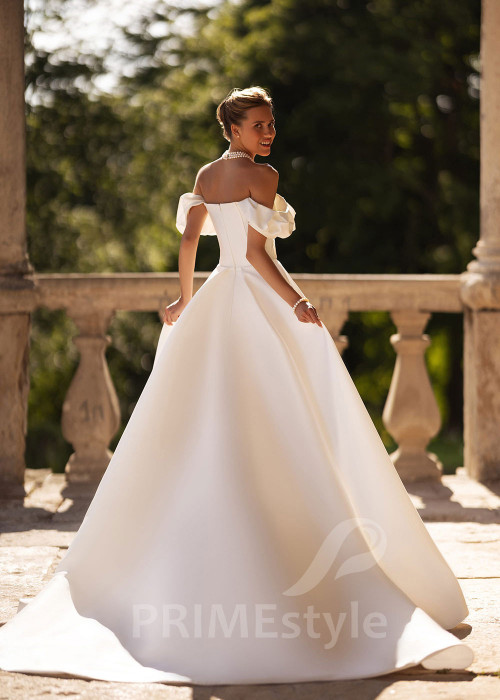 Luxusné elegantné svadobné šaty FA019