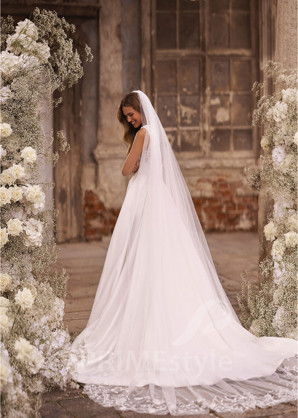 Luxusné extravagantné svadobné šaty FA020