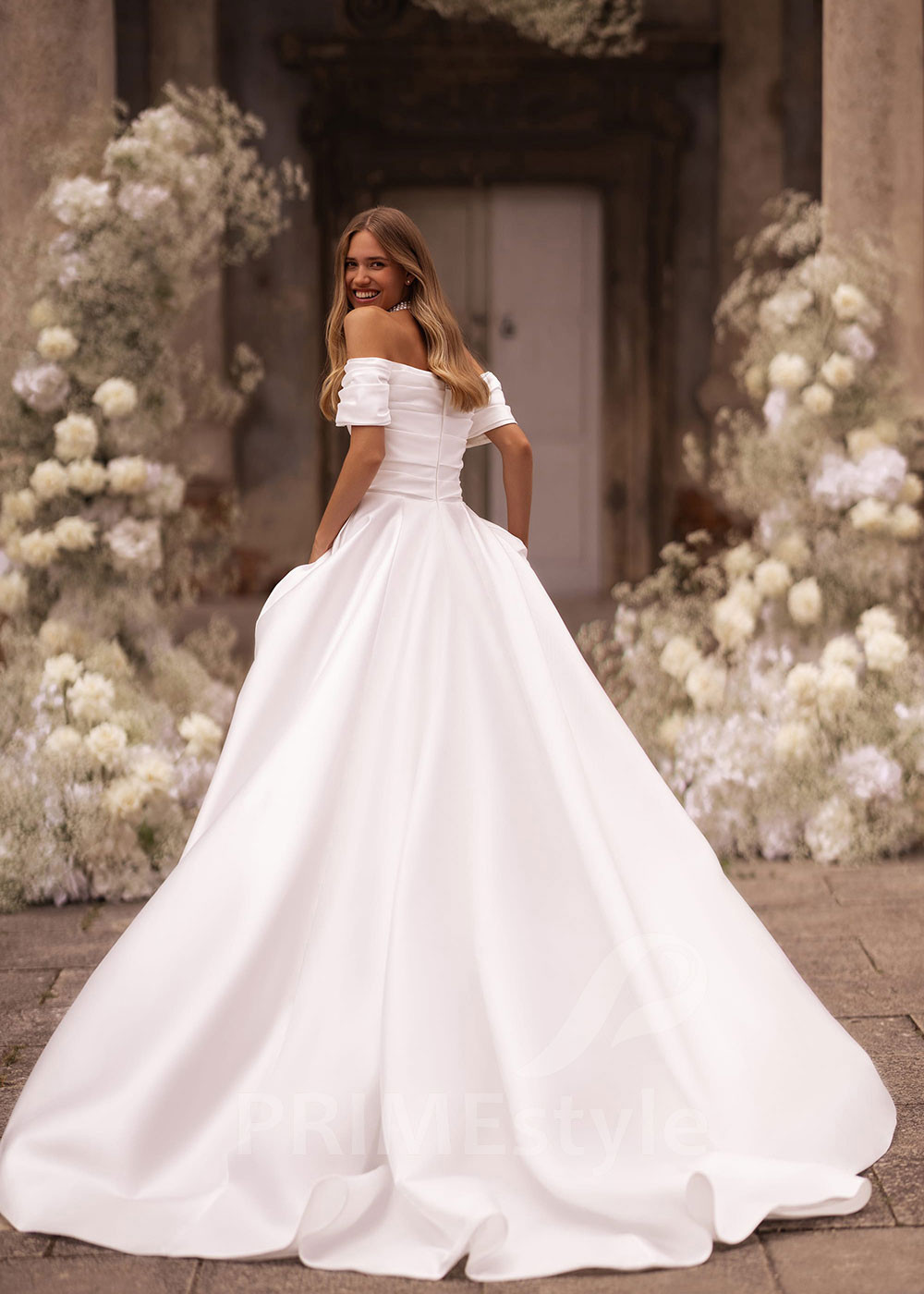 Luxusné elegantné svadobné šaty FA023