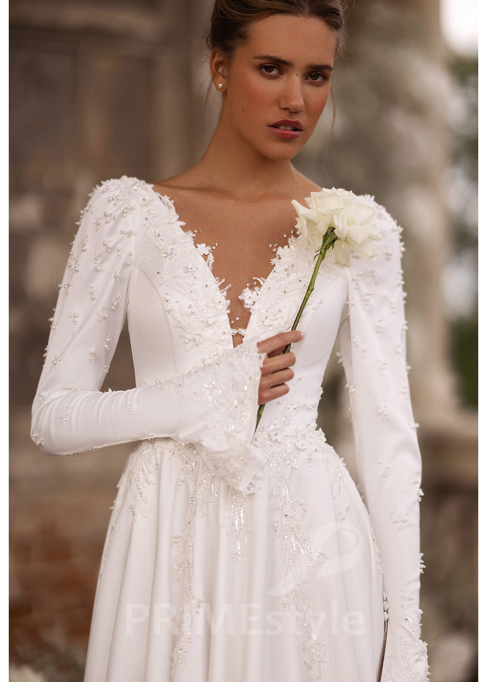 Luxusné saténove svadobné šaty FA024