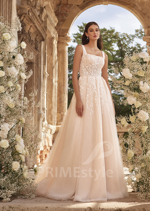 Elegantné čipkované svadobné šaty RC2703