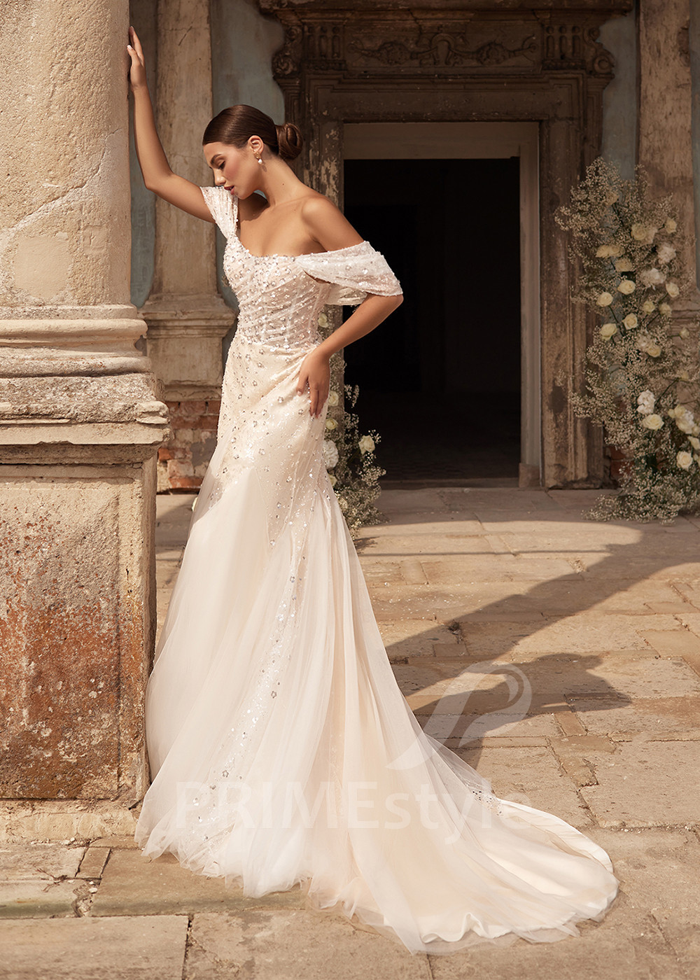 Úzke extravagantné svadobné šaty RC2709