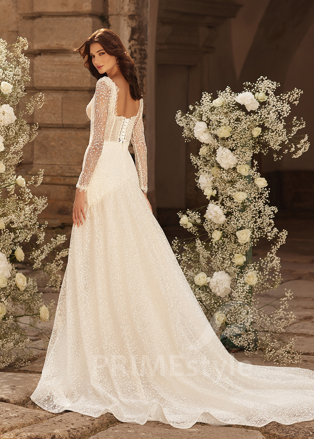 Extravagantné trblietavé svadobné šaty RC2724