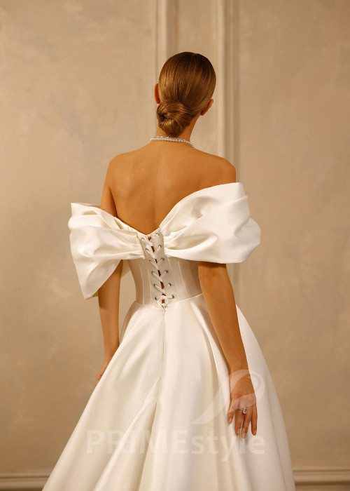 Luxusné saténove svadobné šaty Cindy