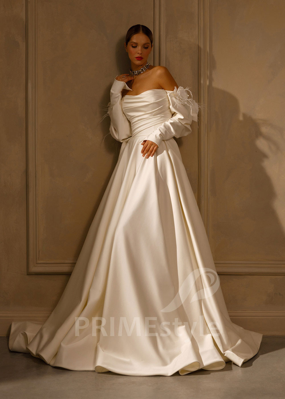 Extravagantné romantické svadobné šaty Ivy